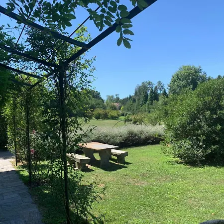 Couette-café Tenuta La Quassa 3*