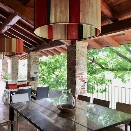 Couette-café Tenuta La Quassa 3*