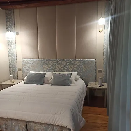 Tenuta La Quassa Couette-café